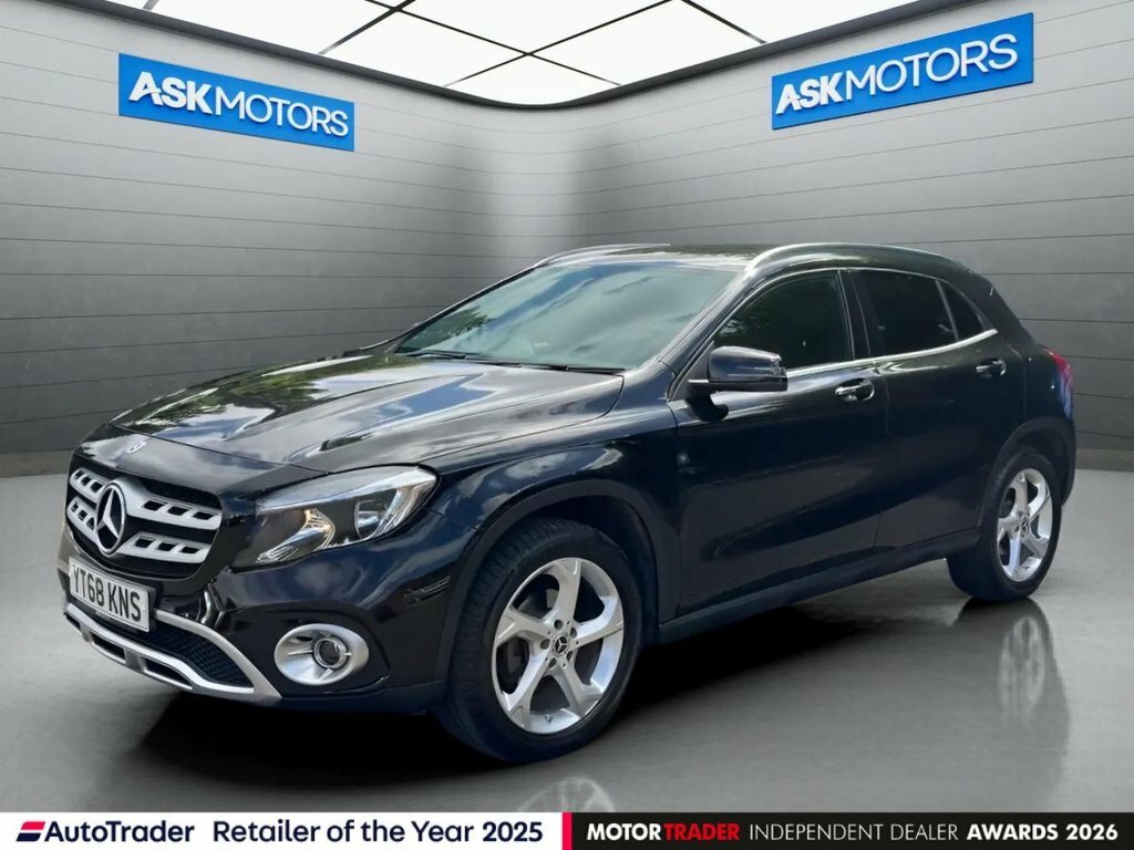 Mercedes-Benz GLA Class 1.6L Sport Black