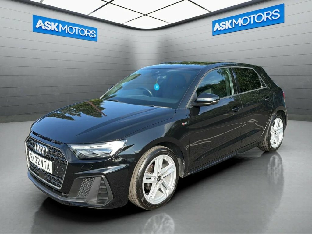 Audi A1 1L S Line Black