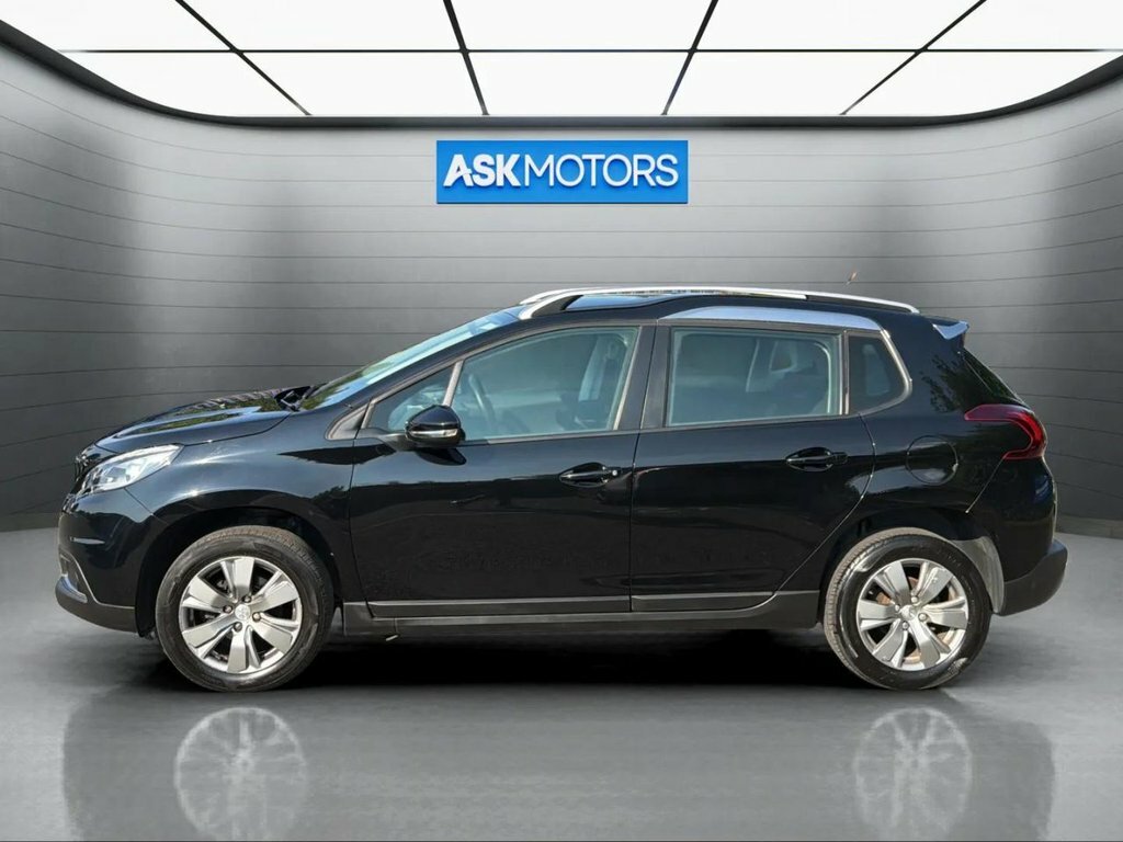 Peugeot 2008 1.2L Active Black #4