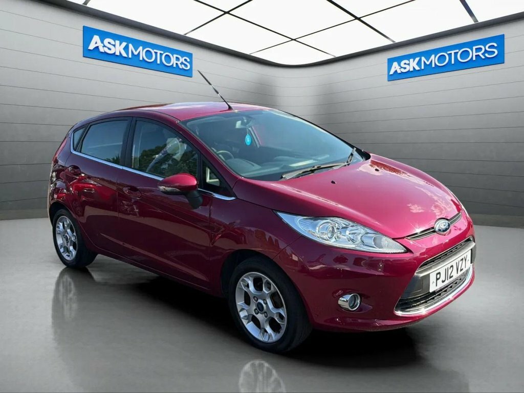 Ford Fiesta 1.3L Zetec Red #4