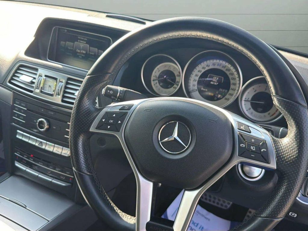 Mercedes-Benz E Class White #21
