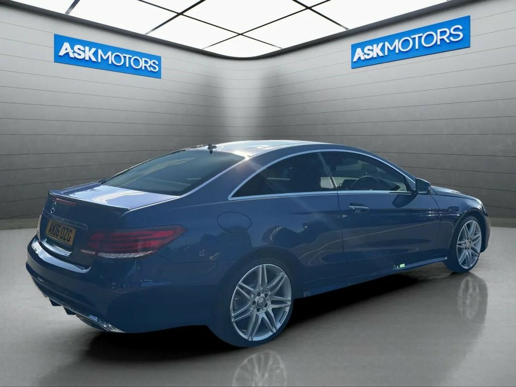 Mercedes-Benz E Class White #30