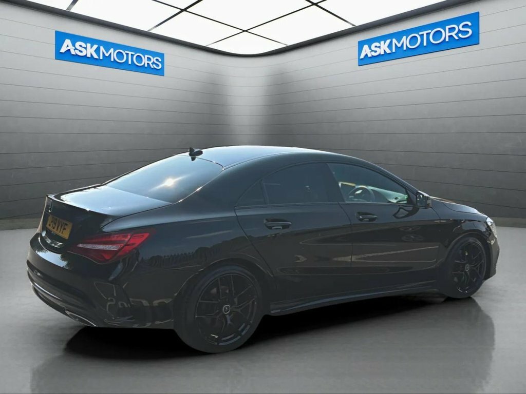 Mercedes-Benz CLA Class 2.1L Amg Line Night Edition Black #4