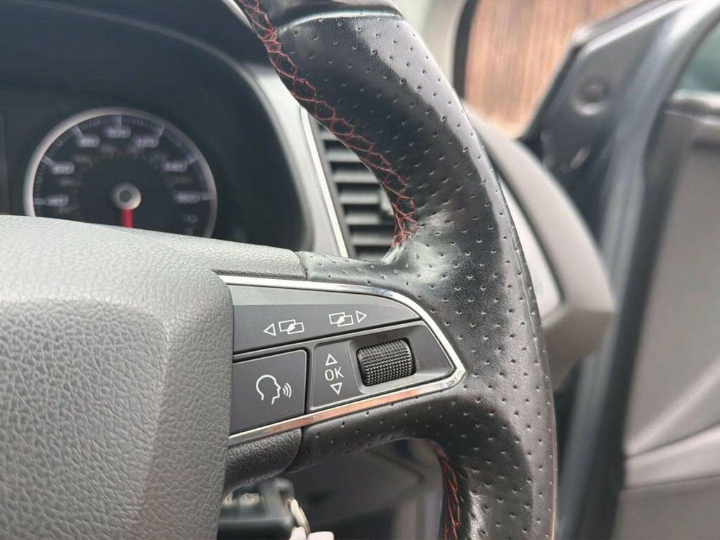 Seat Leon 1.0 Tsi Ecomotive Se Technology Dsg Black #14