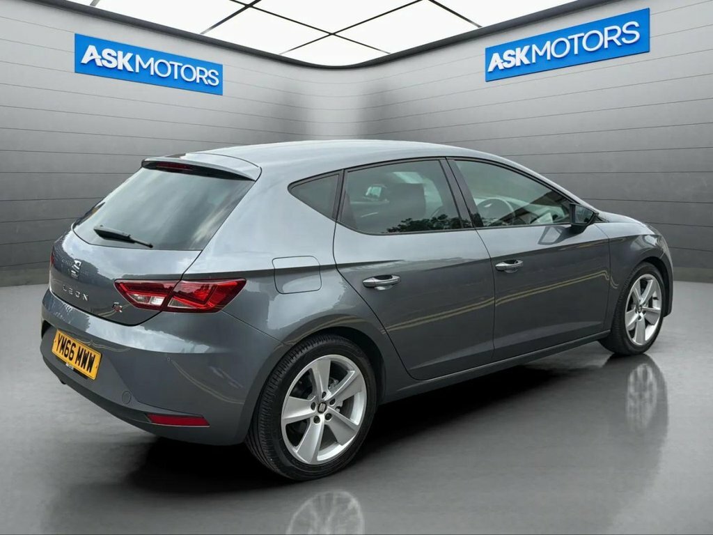 Seat Leon 1.0 Tsi Ecomotive Se Technology Dsg Black #29