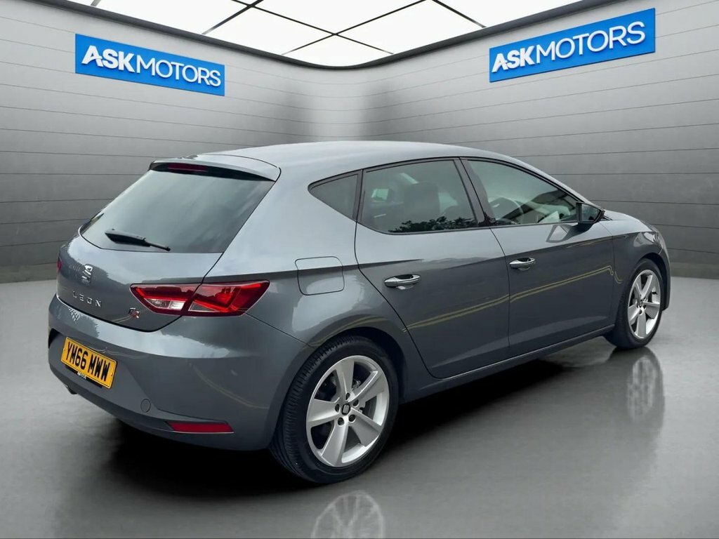 Seat Leon 1.0 Tsi Ecomotive Se Technology Dsg Black #31