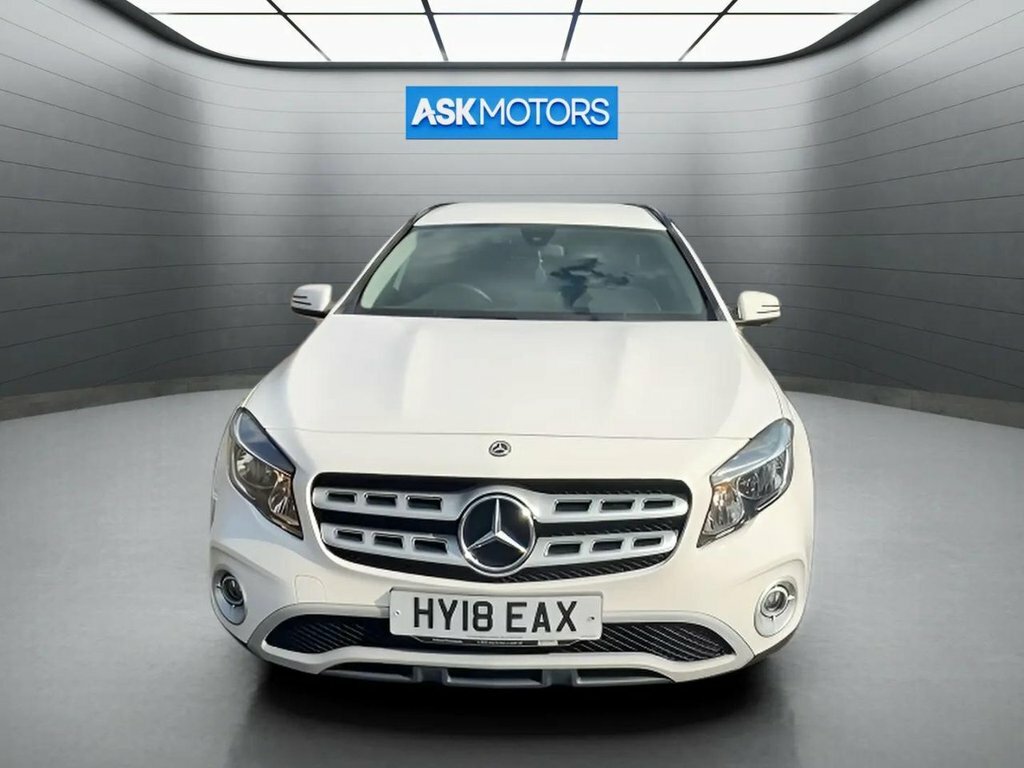 Mercedes-Benz GLA Class 1.6L Se White #5