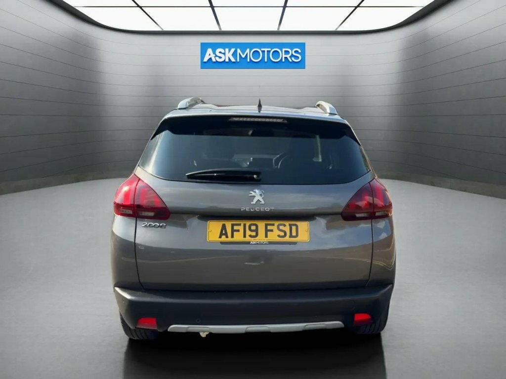 Peugeot 2008 Red #24