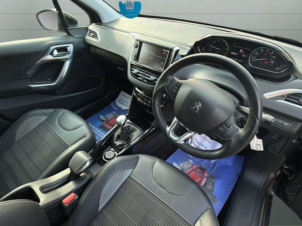 Peugeot 2008 Red #17