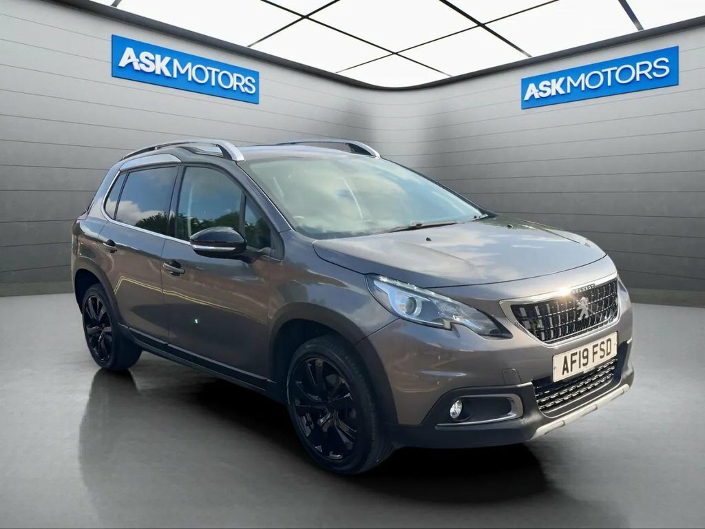 Peugeot 2008 Red #8