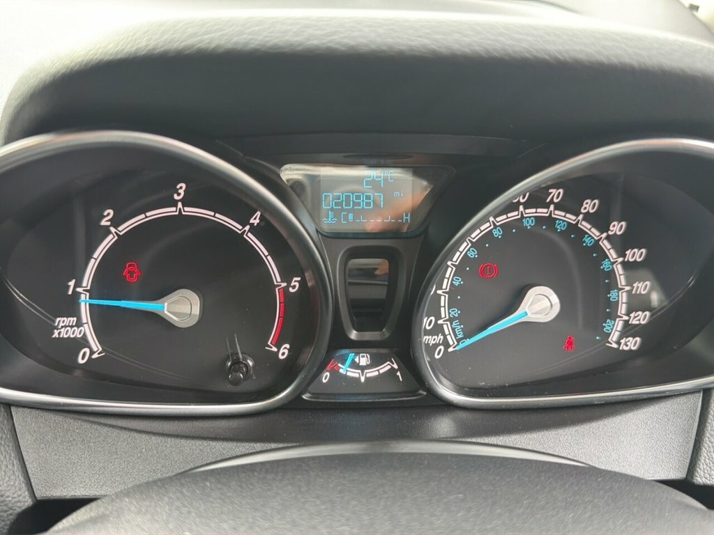 Ford B-Max 1.0T Ecoboost Zetec Navigator Euro 6 Silver #18
