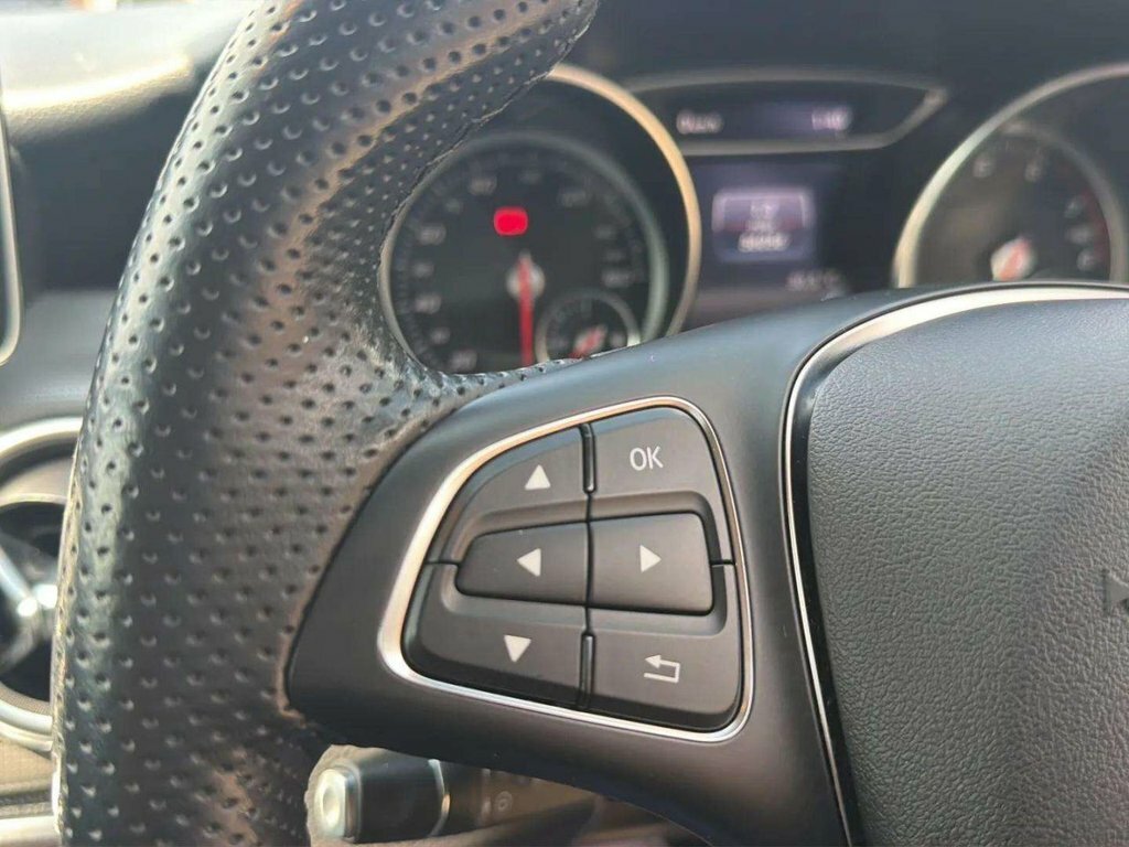 Mercedes-Benz GLA Class 1.6L Urban Edition Grey #3