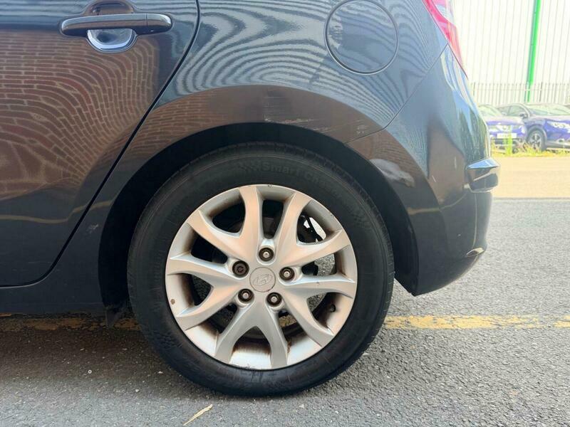 Hyundai I30 1.4 Comfort Euro 5 Black #23