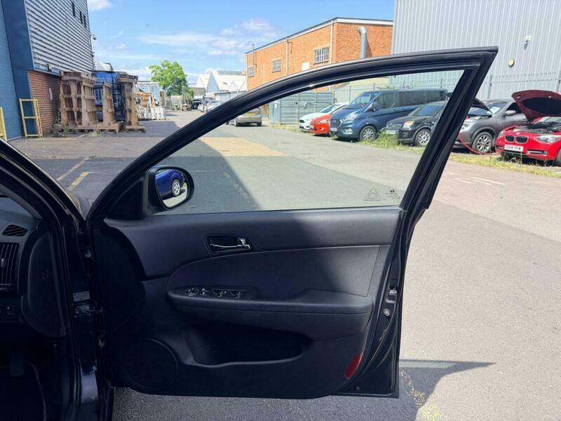 Hyundai I30 1.4 Comfort Euro 5 Black #30