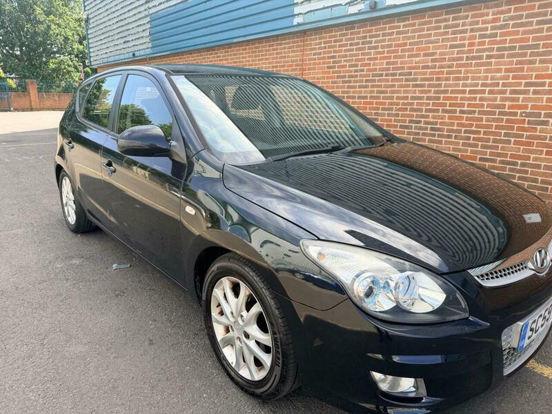 Hyundai I30 1.4 Es Hatchback Black #4