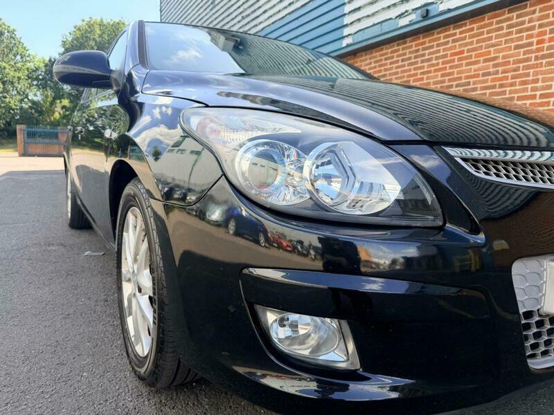 Hyundai I30 1.4 Comfort Euro 5 Black #32