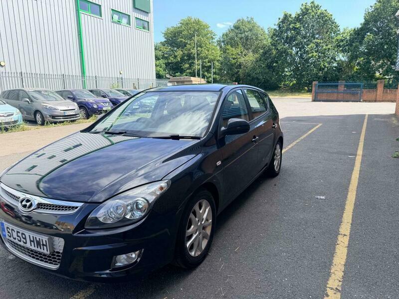 Hyundai I30 1.4 Es Hatchback Black #2