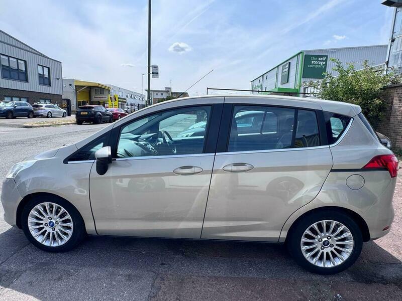 Ford B-Max Mpv 2014 Ford B-max 1.4 Zetec Mpv Bl Black #7
