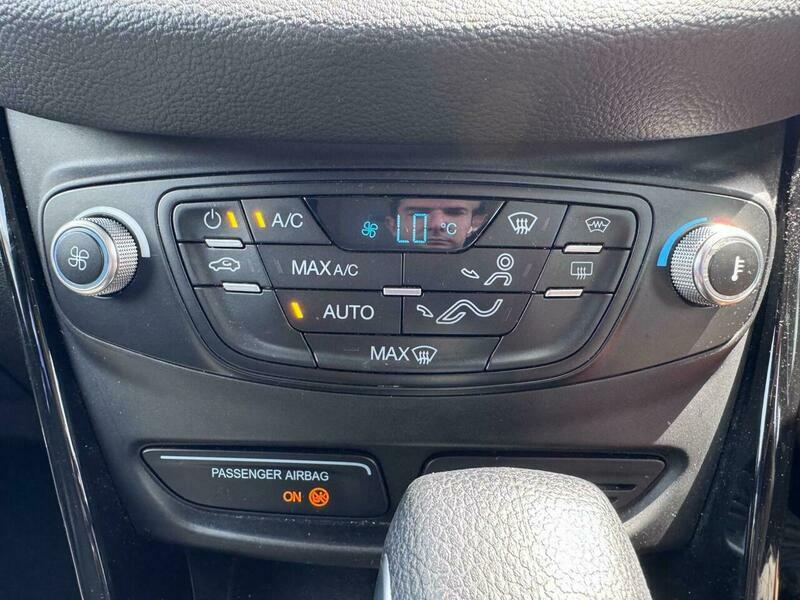 Ford B-Max Mpv 2014 Ford B-max 1.4 Zetec Mpv Bl Black #25