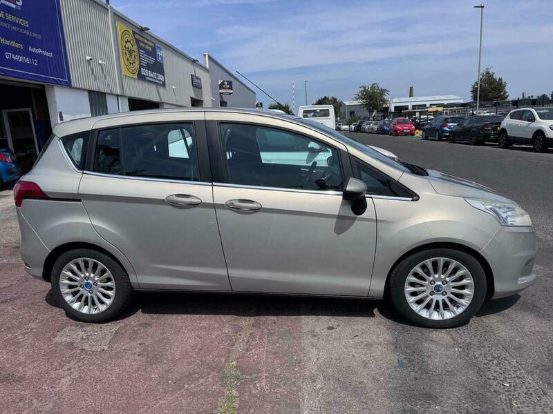 Ford B-Max 1.6 Titanium Powershift Euro Silver #2