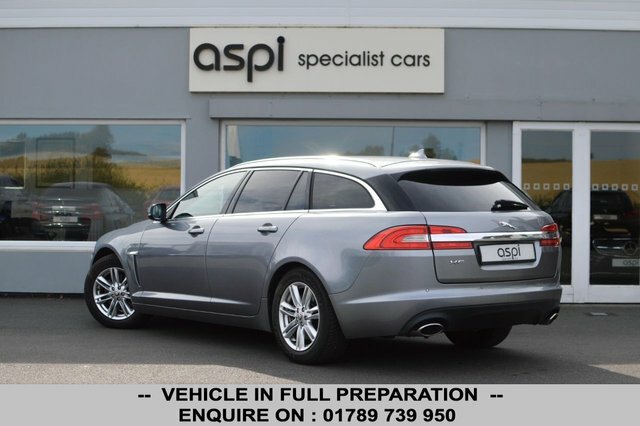 Jaguar XF V6 Luxury Sportbrake Grey #3