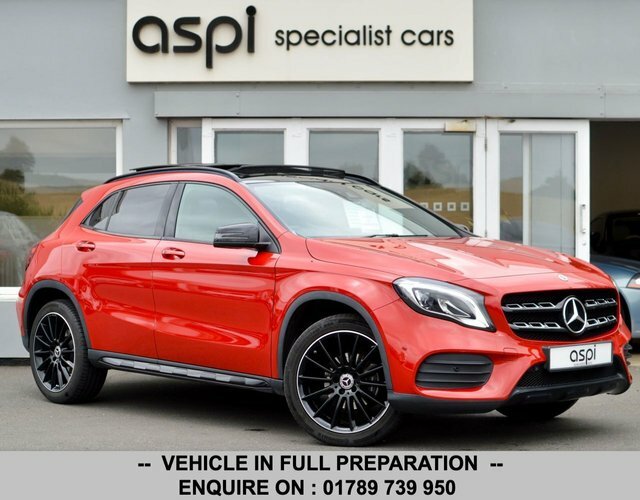 Mercedes-Benz GLA Class Gla200 Amg Line Edition Red