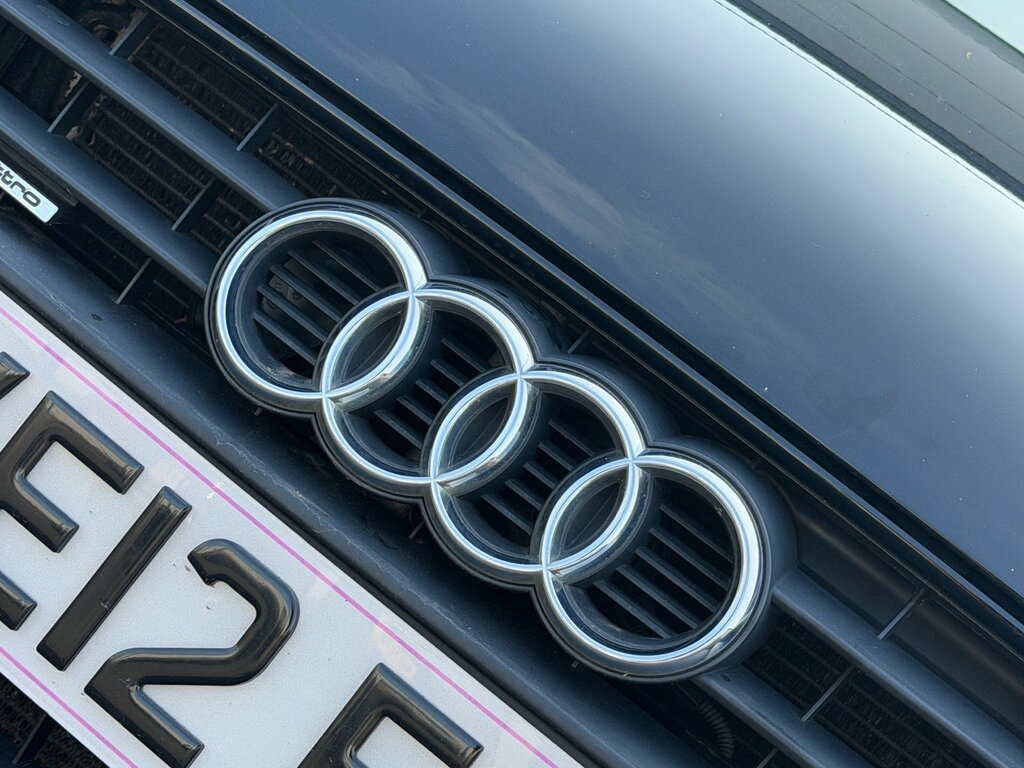 Audi TT 2.0 Tdi Black Edition Coupe Quat Black #6