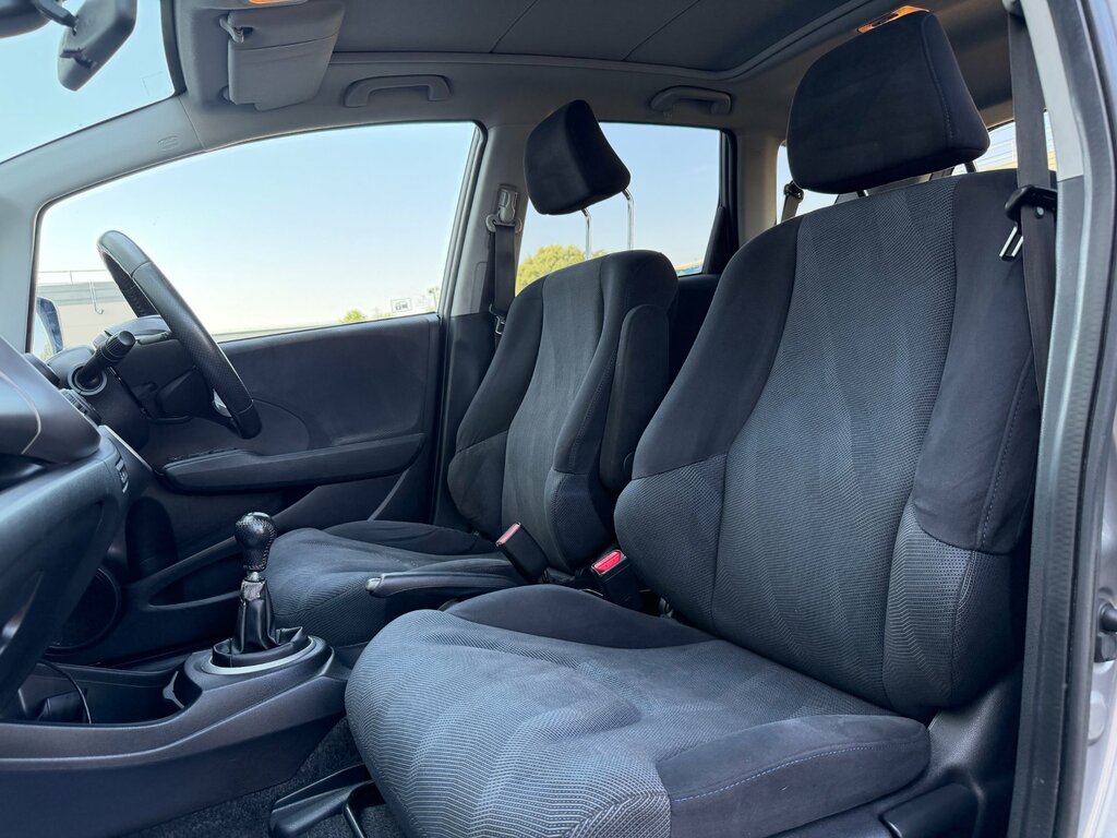 Honda Jazz I-vtec Es I-shift Black #23
