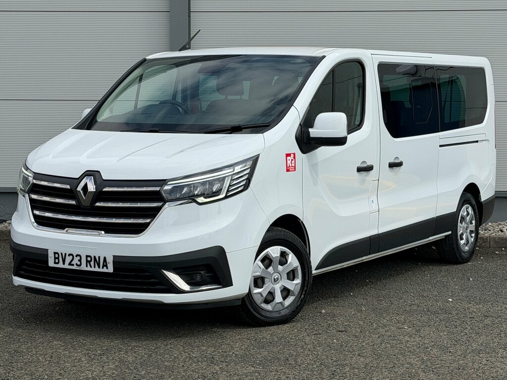 Renault Trafic Mpv White #2