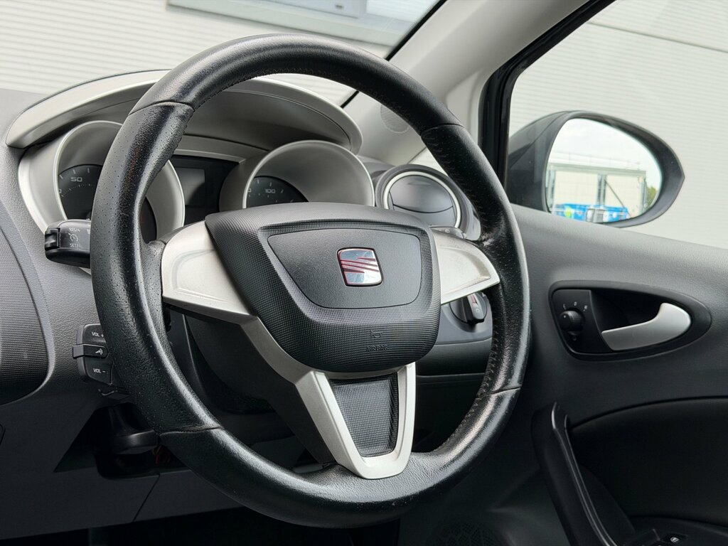 Seat Ibiza 1.4 Chill 85 Bhp Grey #28