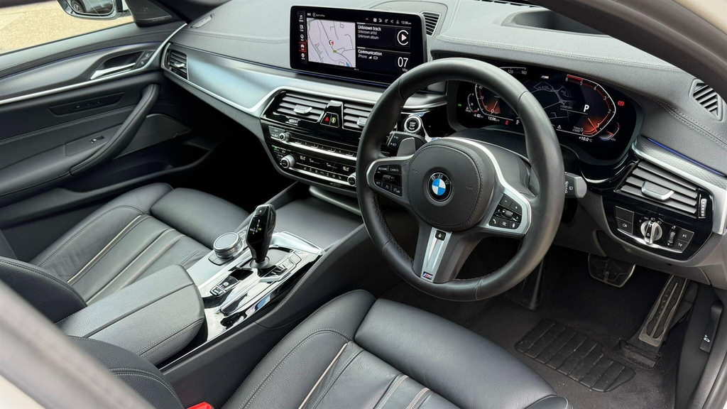 BMW 5 Series 2.0 530E 12Kwh M Sport Touring Steptronic Xdrive E Blue #73