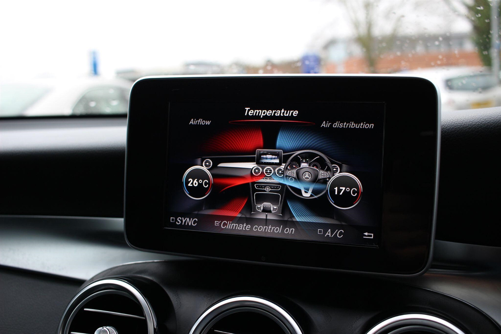 Mercedes-Benz GLC Class 2.1 Glc220d Urban Edition G-tronic 4Matic Euro 6 Black #32
