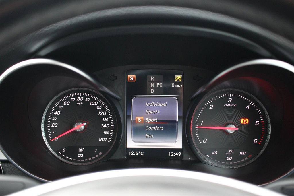 Mercedes-Benz GLC Class 2.1 Glc220d Urban Edition G-tronic 4Matic Euro 6 Black #33