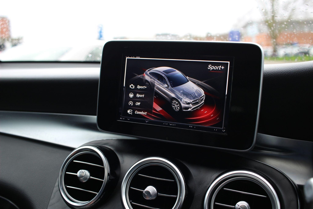 Mercedes-Benz GLC Class 2.1 Glc220d Urban Edition G-tronic 4Matic Euro 6 Black #27