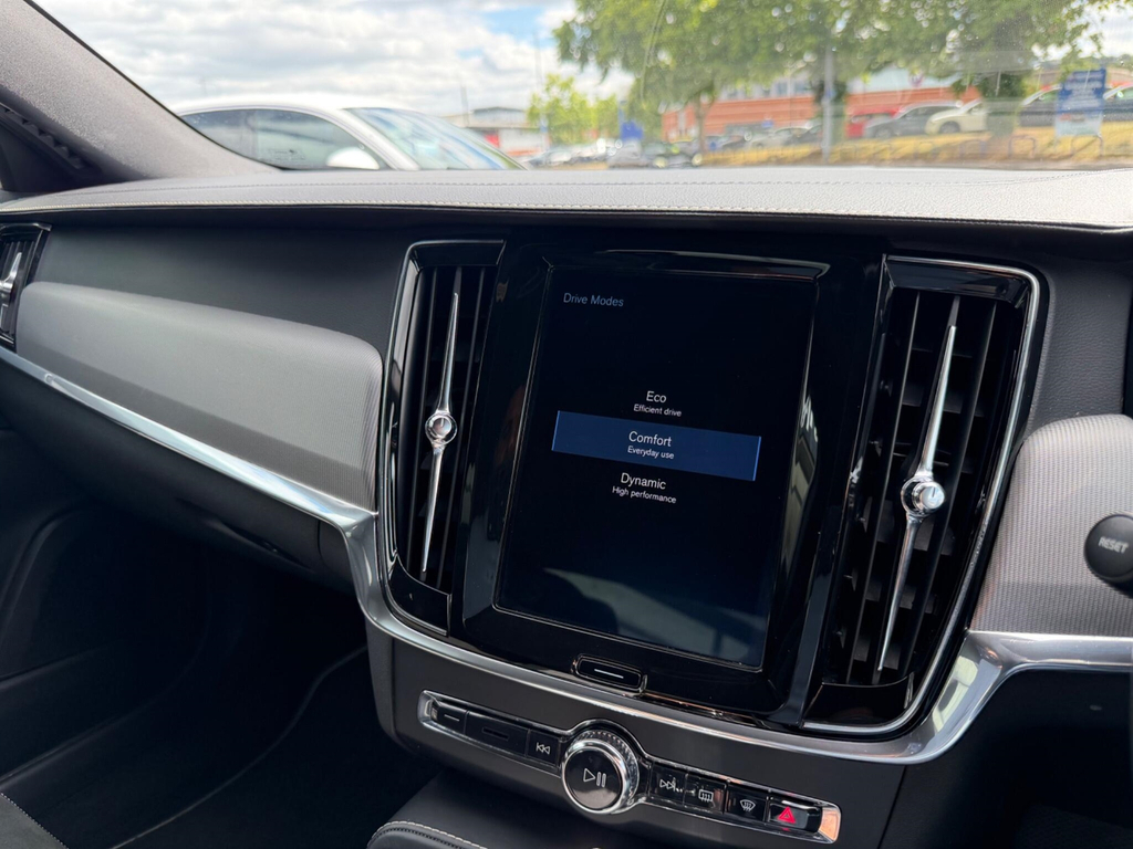 Volvo S90 T4 Momentum Plus Adaptive Cruise, Nav,lane Depart Blue #25
