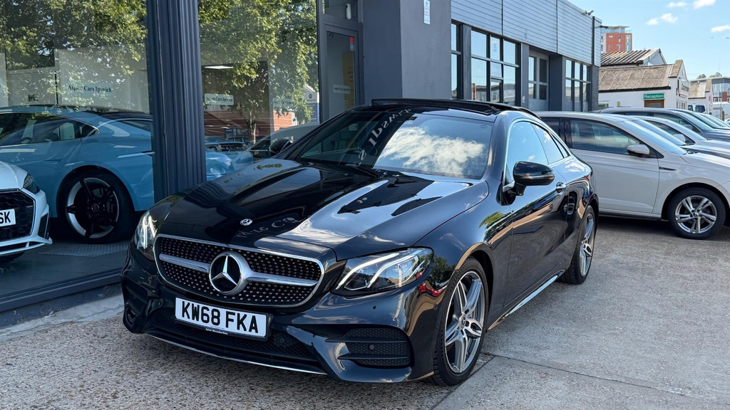 Mercedes-Benz E Class 2.0 Amg Line Premium G-tronic Euro 6 Ss Black #2