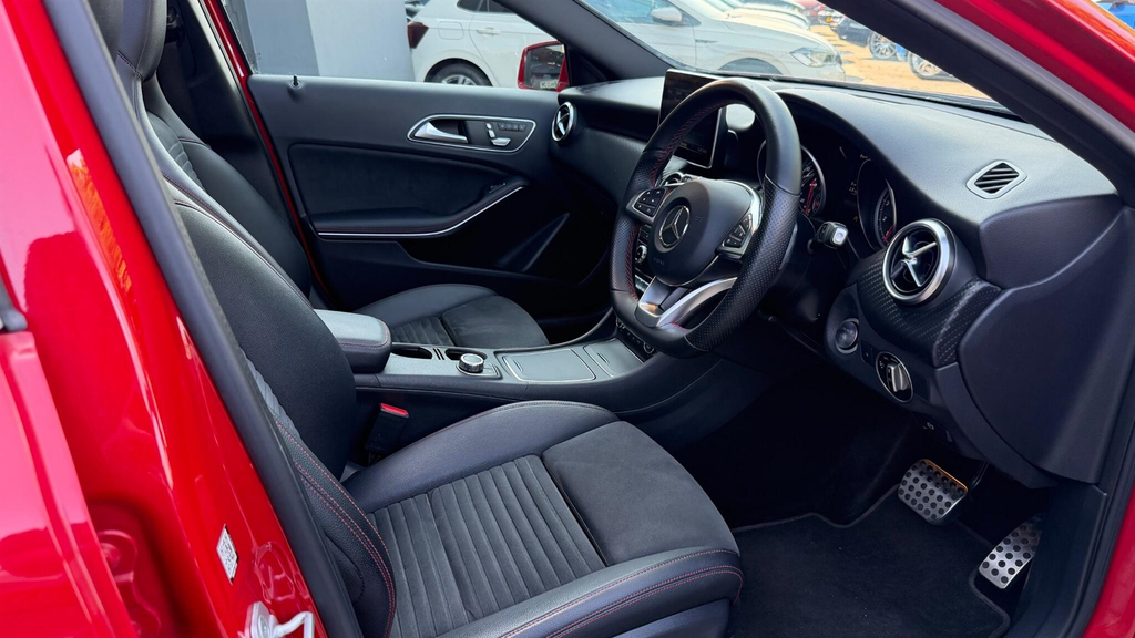 Mercedes-Benz A Class 1.6 Amg Line Premium Plus 7G-dct Euro 6 Ss #5