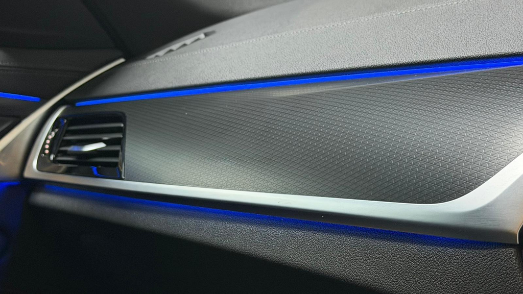 BMW 5 Series M Sport Blue #28