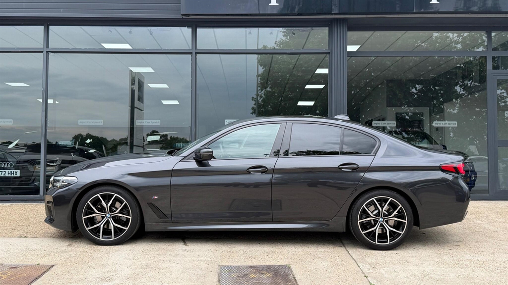 BMW 5 Series 2.0 520D Mht M Sport Steptronic Euro 6 Ss  #3