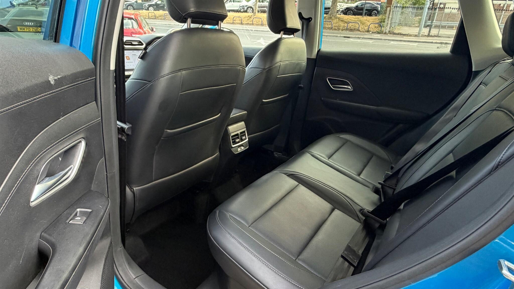 MG ZS 1.0T Gdi Exclusive Black #18
