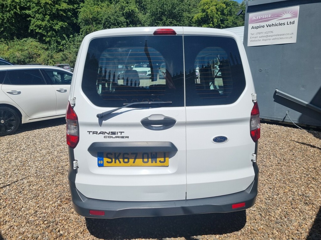 Ford Transit Courier Combi Van 1.5 Tdci 201867 White #5