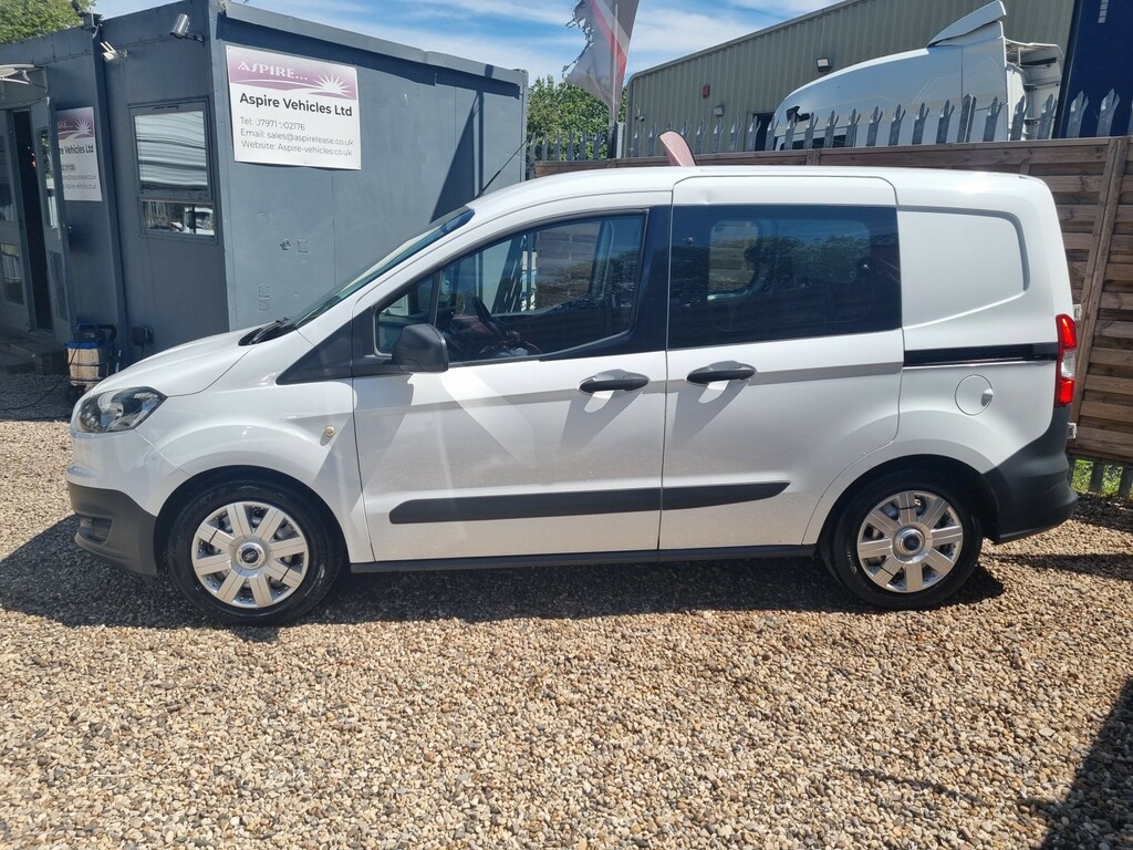 Ford Transit Courier Combi Van 1.5 Tdci 201867 White #3