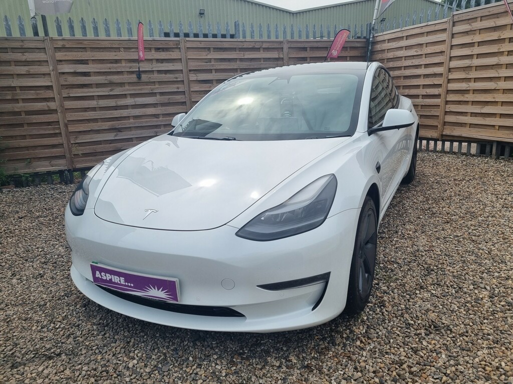 Tesla Model 3 Saloon Dual Motor Long Range 202171 SD71YSG White #2