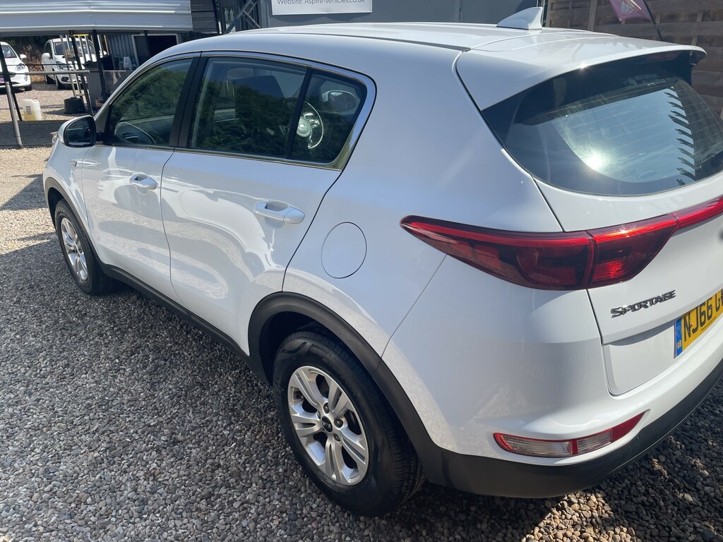 Kia Sportage 2.0 Crdi Kx-4 Suv Awd Euro 6 18 Red #3