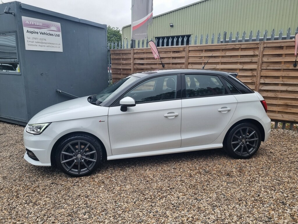 Audi A1 Hatchback 1.6 Tdi S Line 201565 GJ65BXV White #3