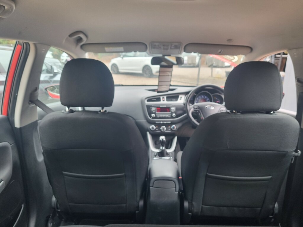 Kia Ceed 1.6L 3 Ecodynamics Crdi Hatchback Manua Silver #10