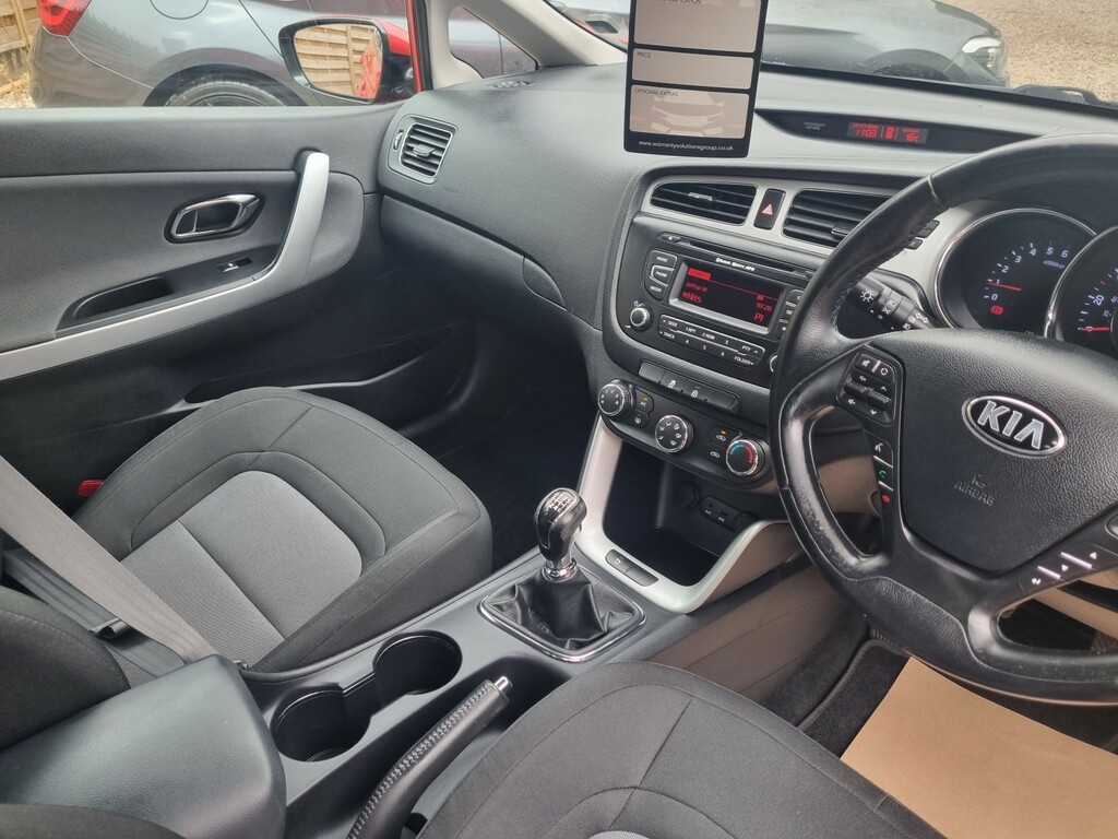 Kia Ceed 1.6L 3 Ecodynamics Crdi Hatchback Manua Silver #13