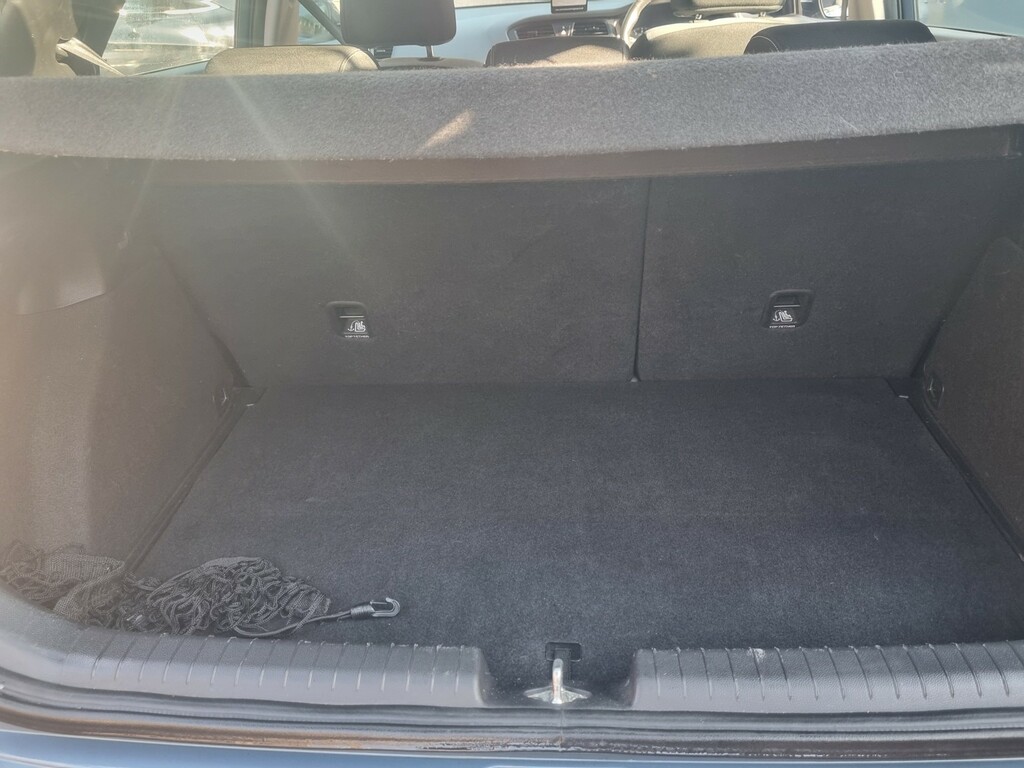 Hyundai I20 1.2 Blue Drive Se Silver #9