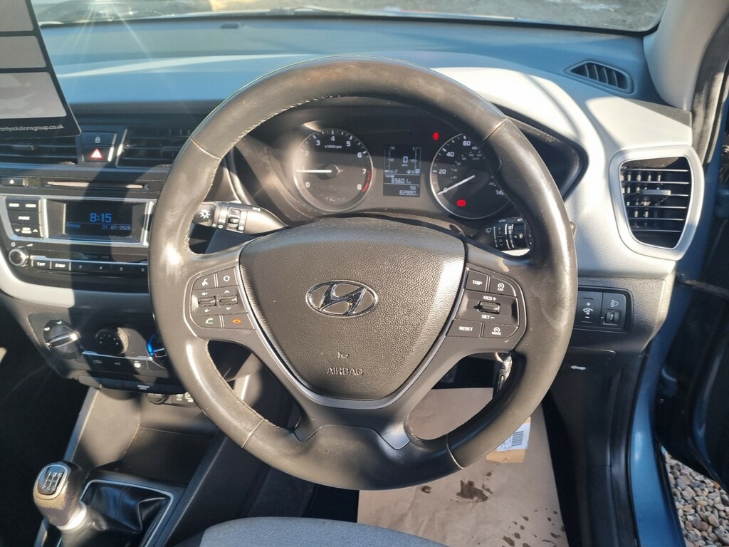 Hyundai I20 1.2 Blue Drive Se Silver #12