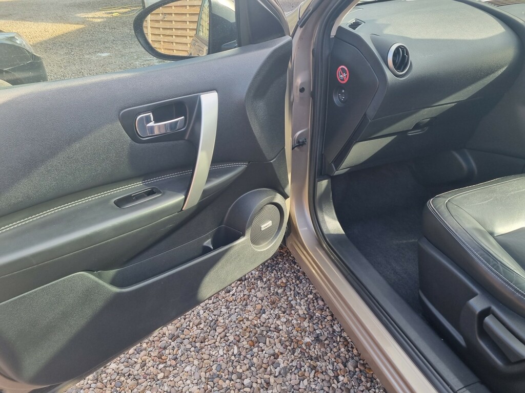 Nissan Qashqai Hatchback Acenta Grey #7